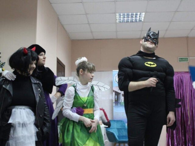 Благотворительная Новогодняя акция \»Наши дети\»